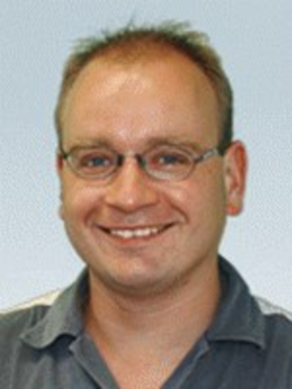 Dr Olaf Hauk
