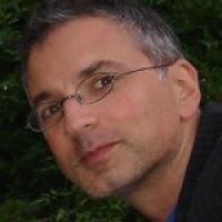 Dr Emmanuel  Stamatakis