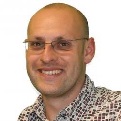 Dr Matt  Davis